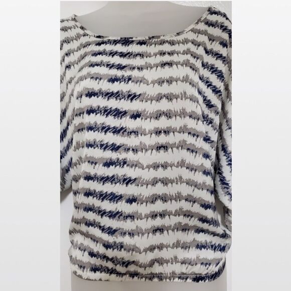 Cynthia Rowley Top Womens Medium Cold Shoulder Blue Striped White Blouse - Picture 6 of 16